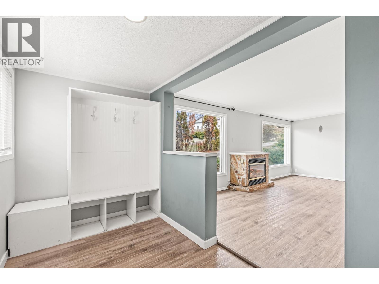 6670 L & A Road, Vernon