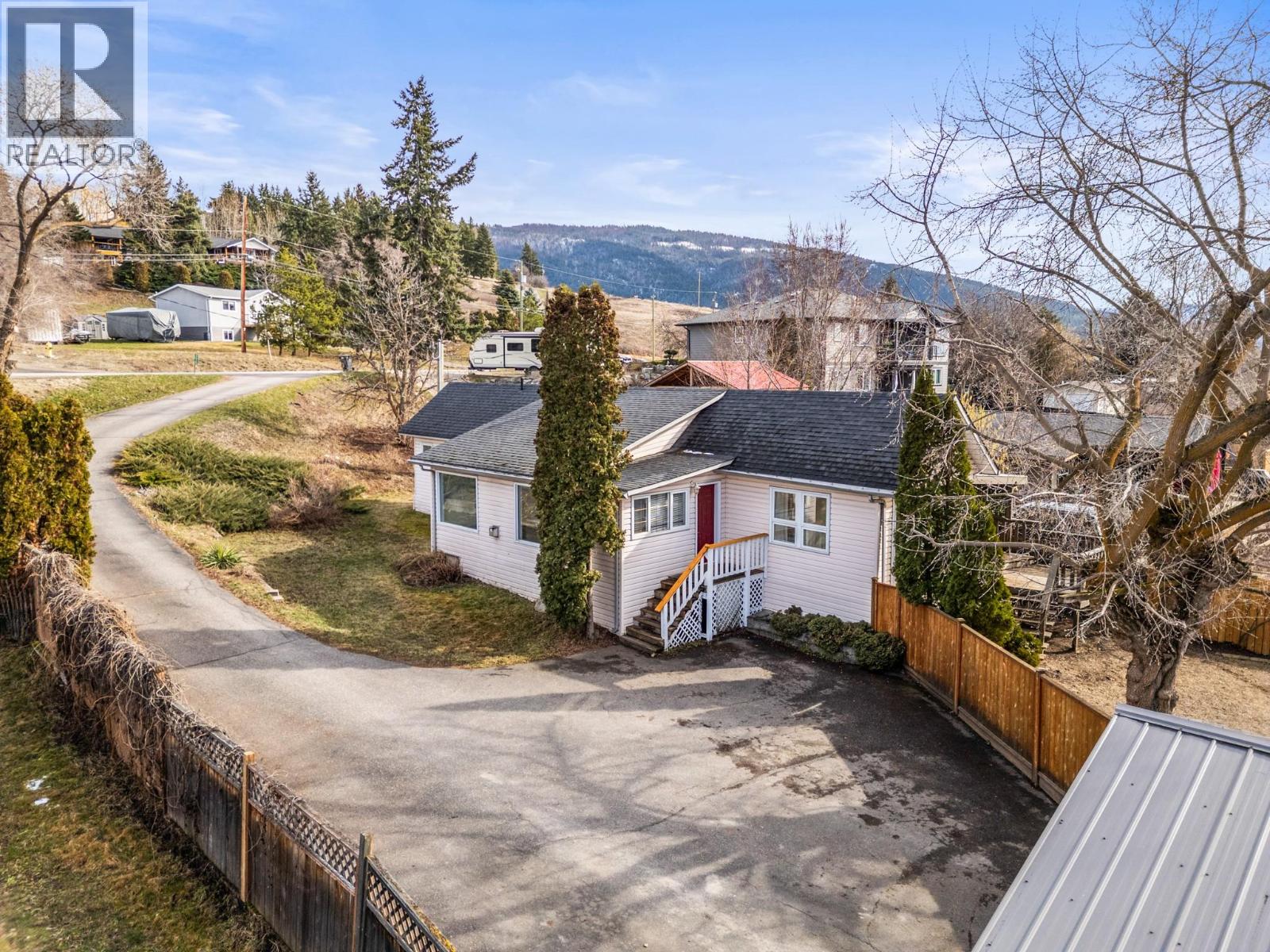 6670 L & A Road, Vernon