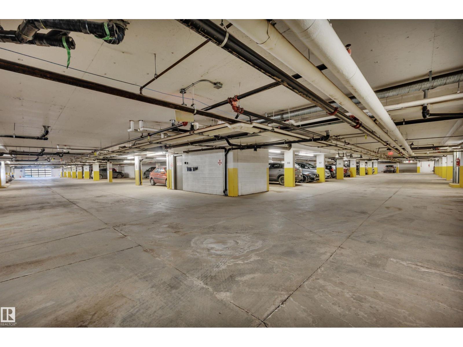 #211 226 MACEWAN RD SW - 37