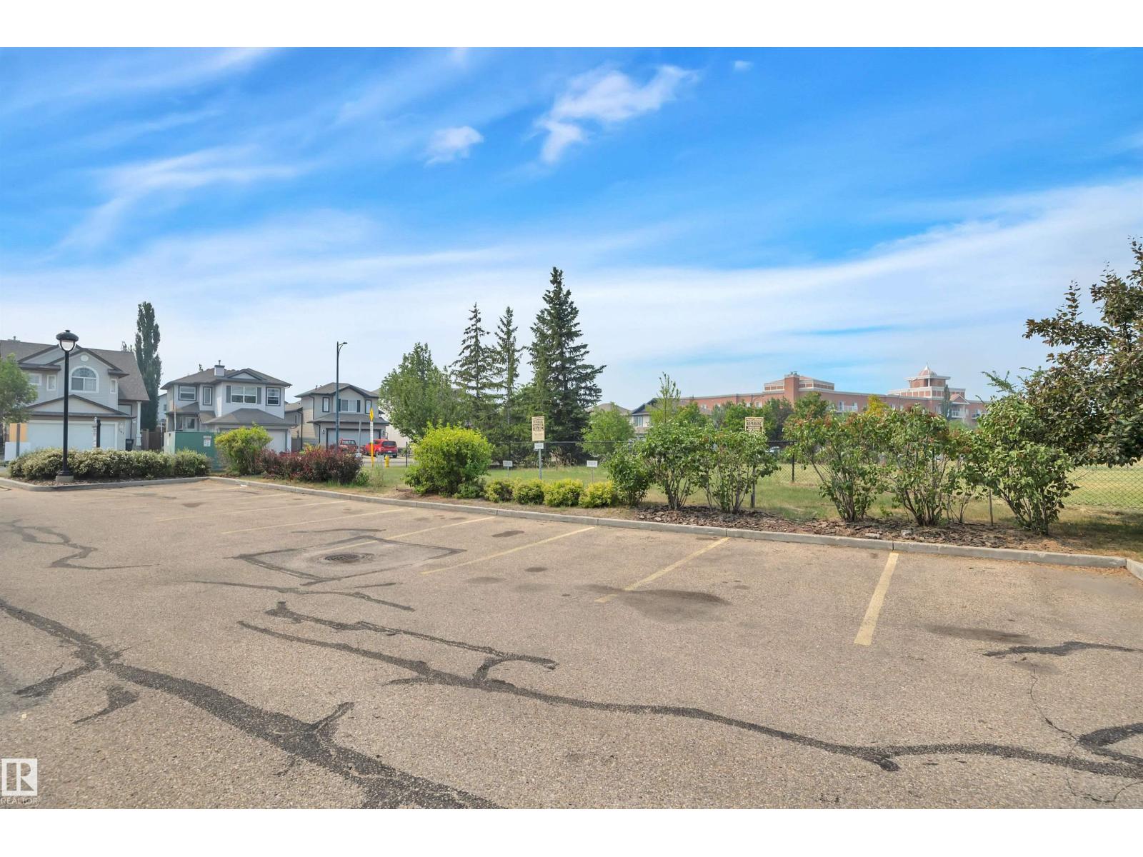#211 226 MACEWAN RD SW - 38