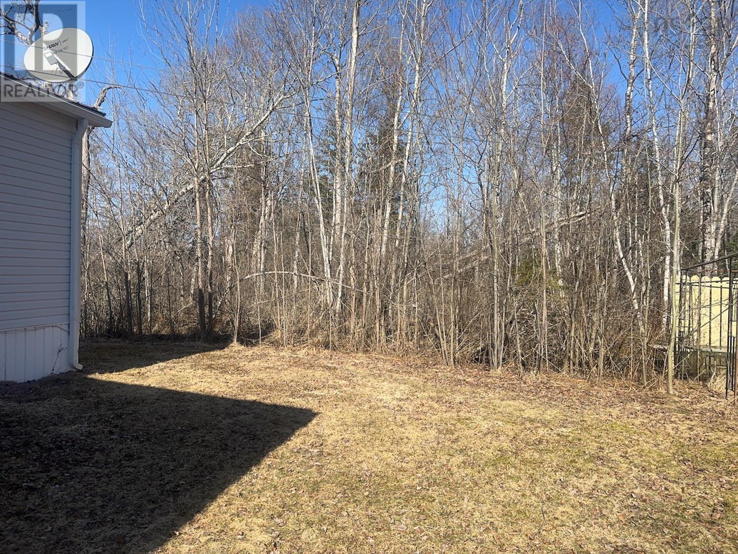 Property 22 of 27 of 3330 HIGHWAY 6