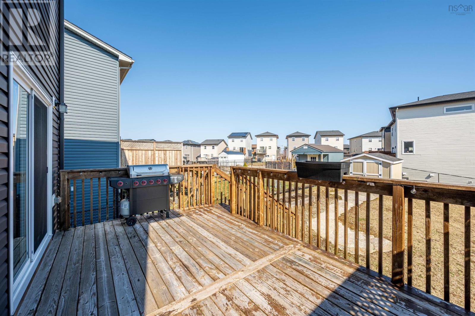 Property 46 of 50 of 122 Onyx Crescent