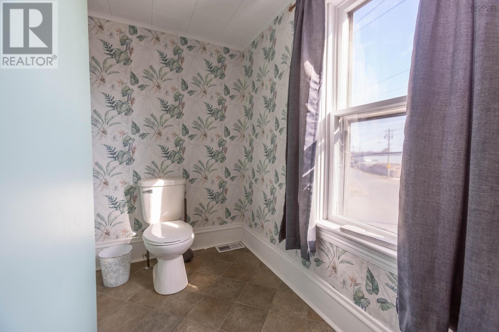 103 Hickman Street — photo 31