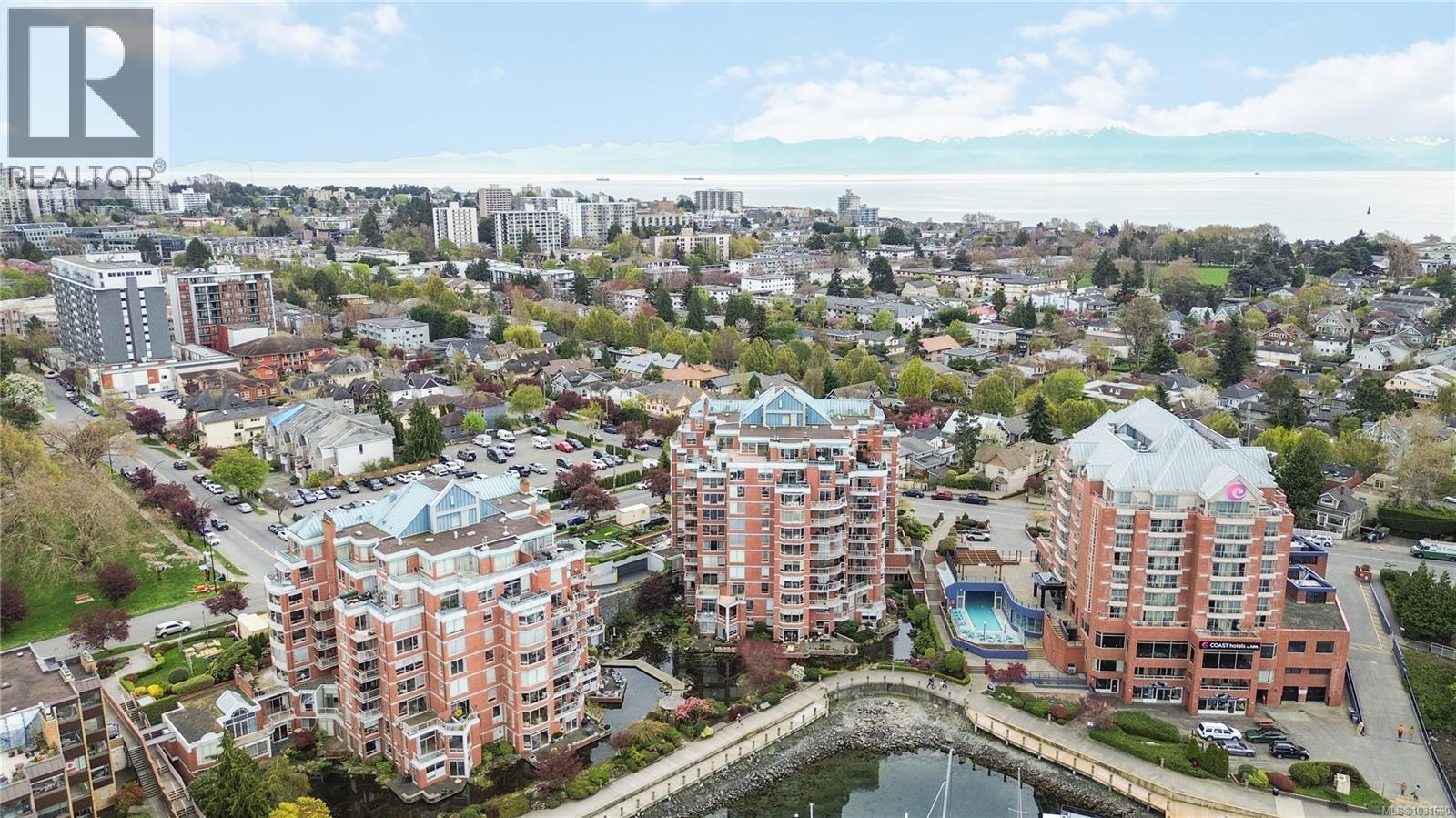 1000 630 Montreal Street, Victoria