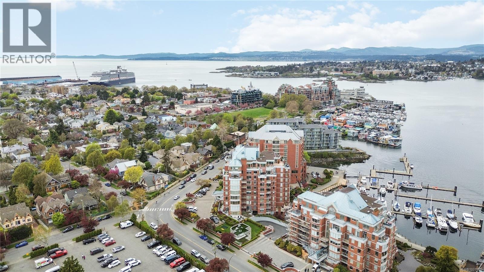 1000 630 Montreal Street, Victoria