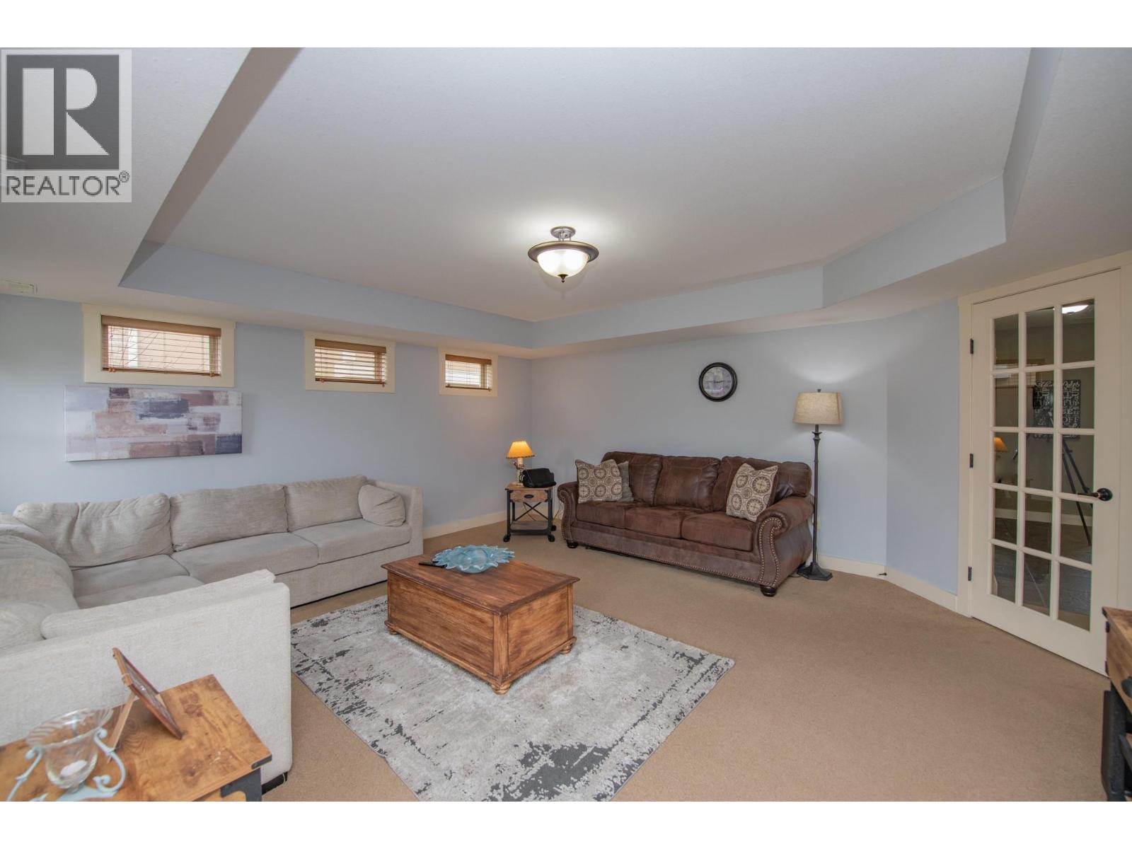 523 MIDDLETON WAY - 11