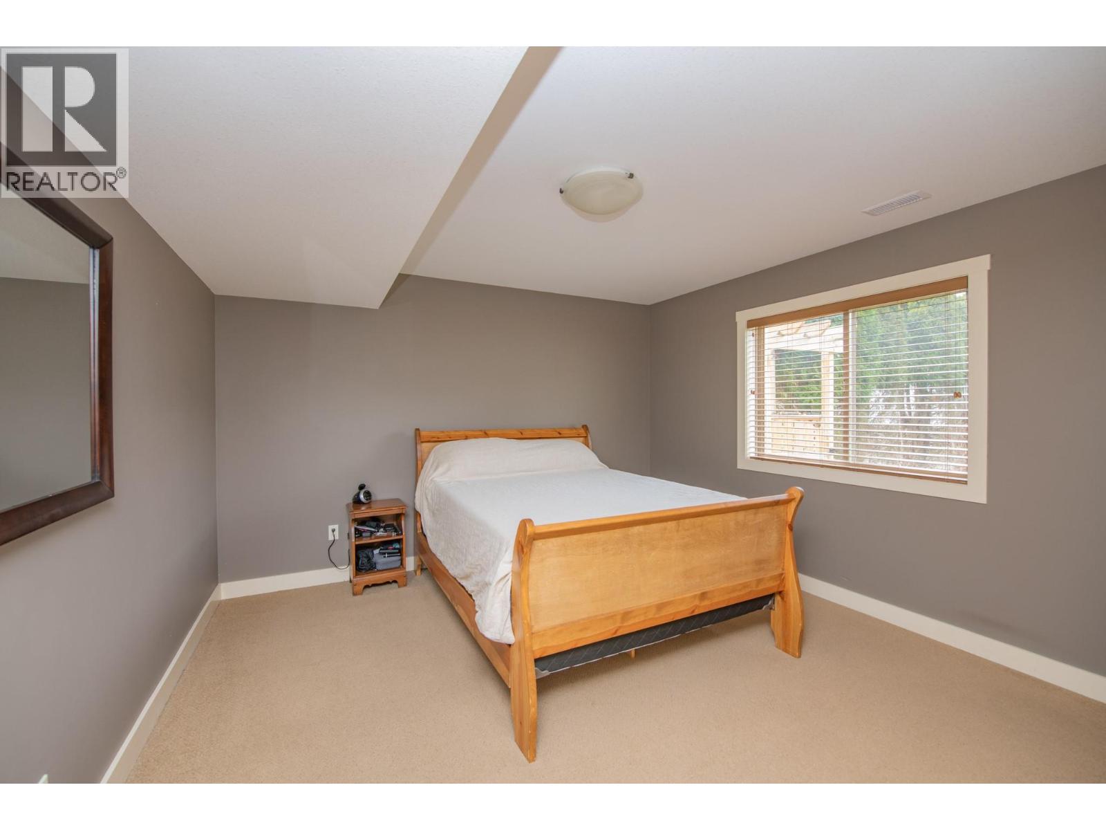 523 MIDDLETON WAY - 14