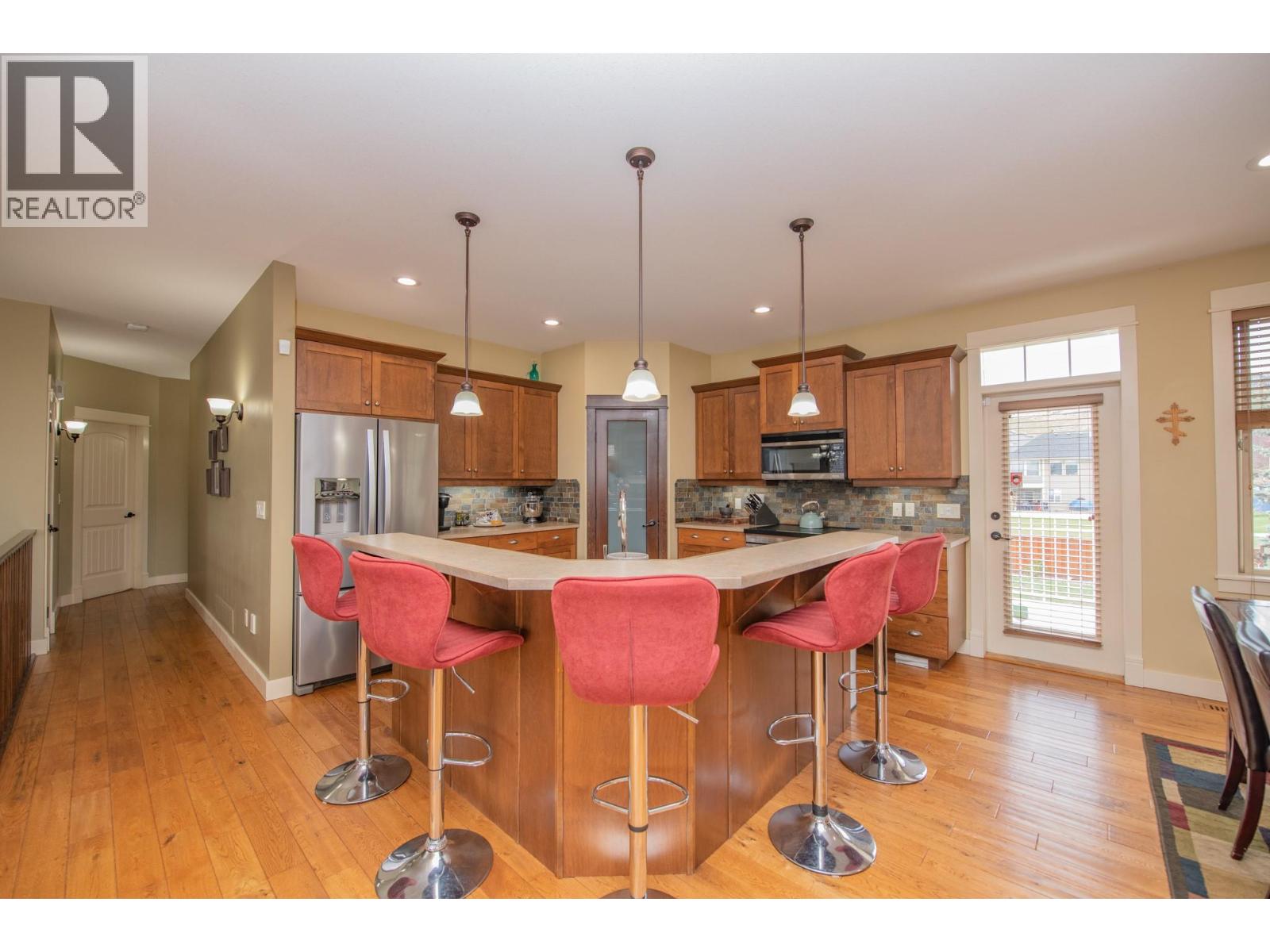 523 MIDDLETON WAY - 27