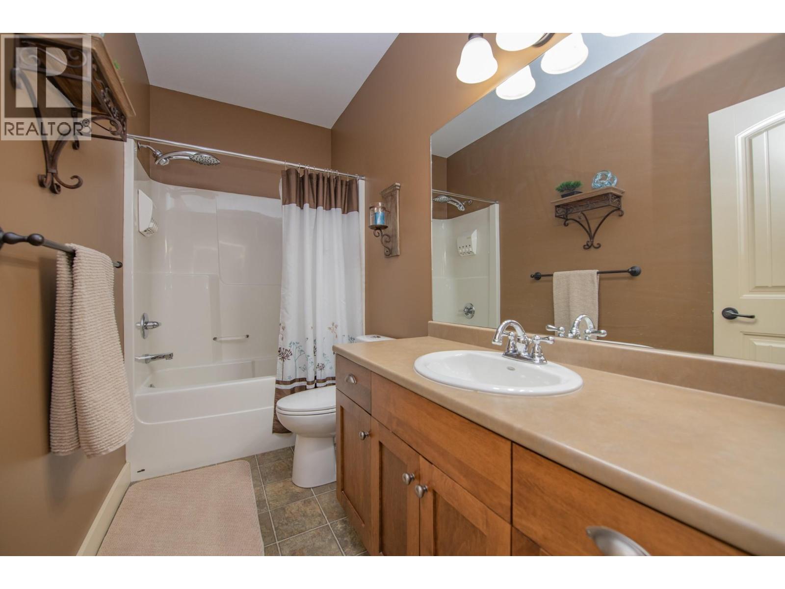 523 MIDDLETON WAY - 33