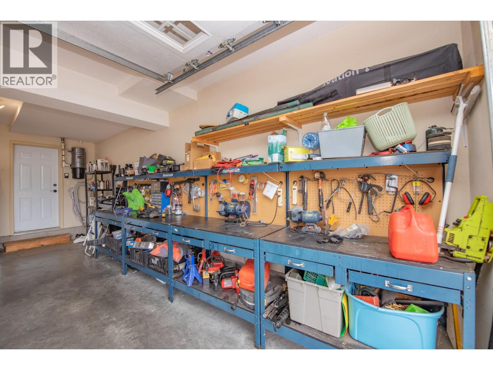 523 MIDDLETON WAY - 68