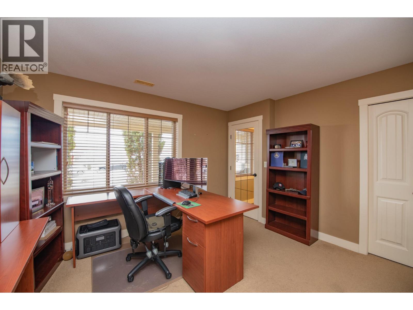 523 MIDDLETON WAY - 9