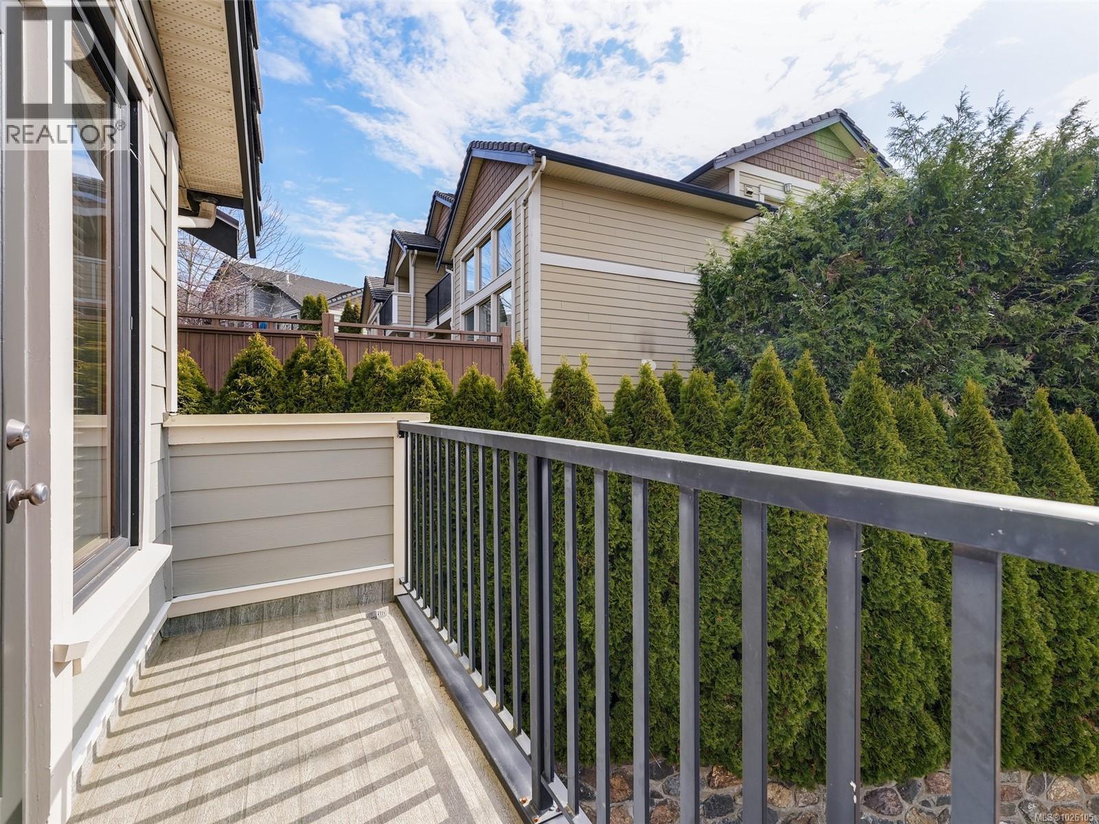 #16 630 BROOKSIDE RD - 16