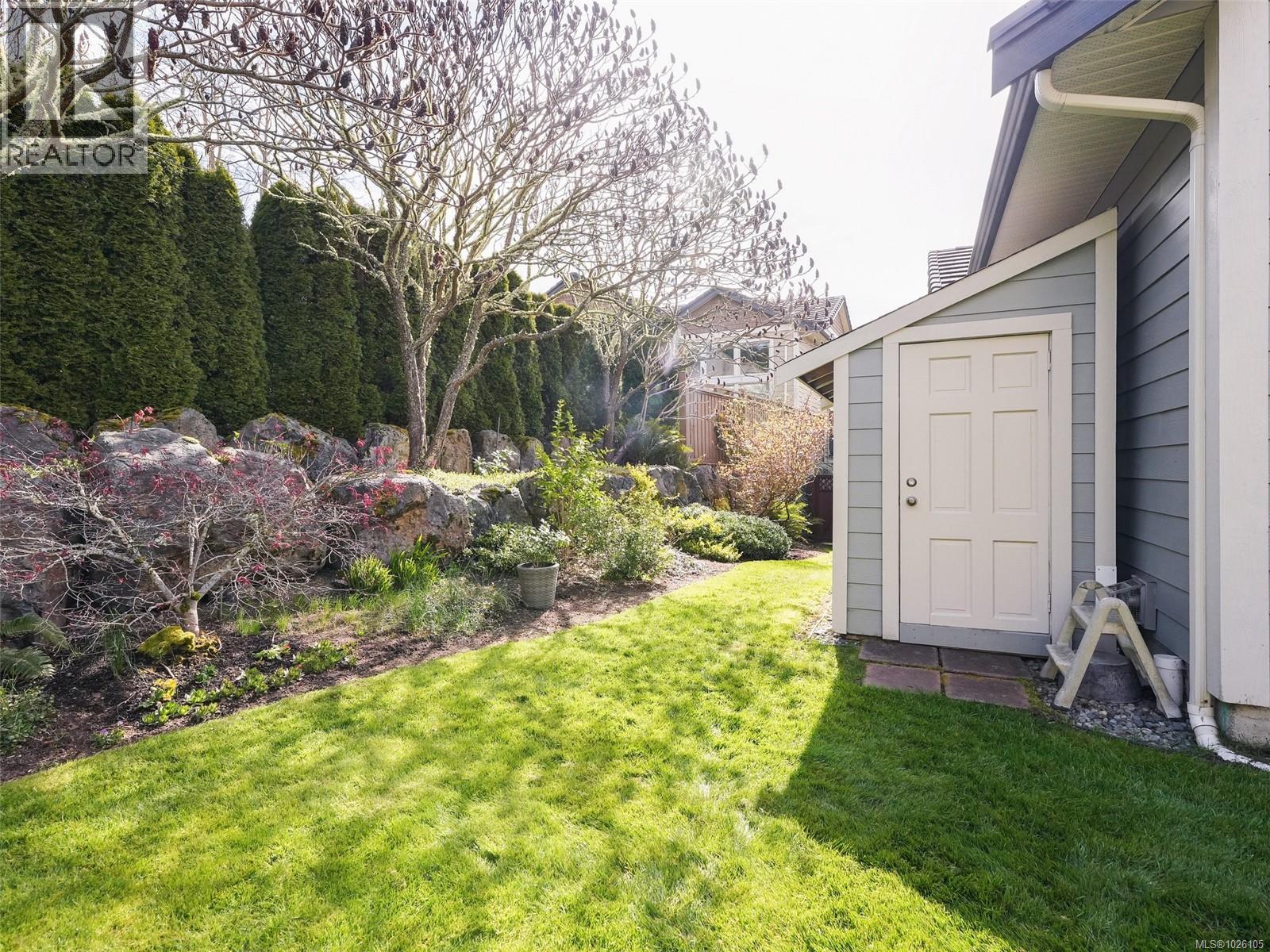 #16 630 BROOKSIDE RD - 26