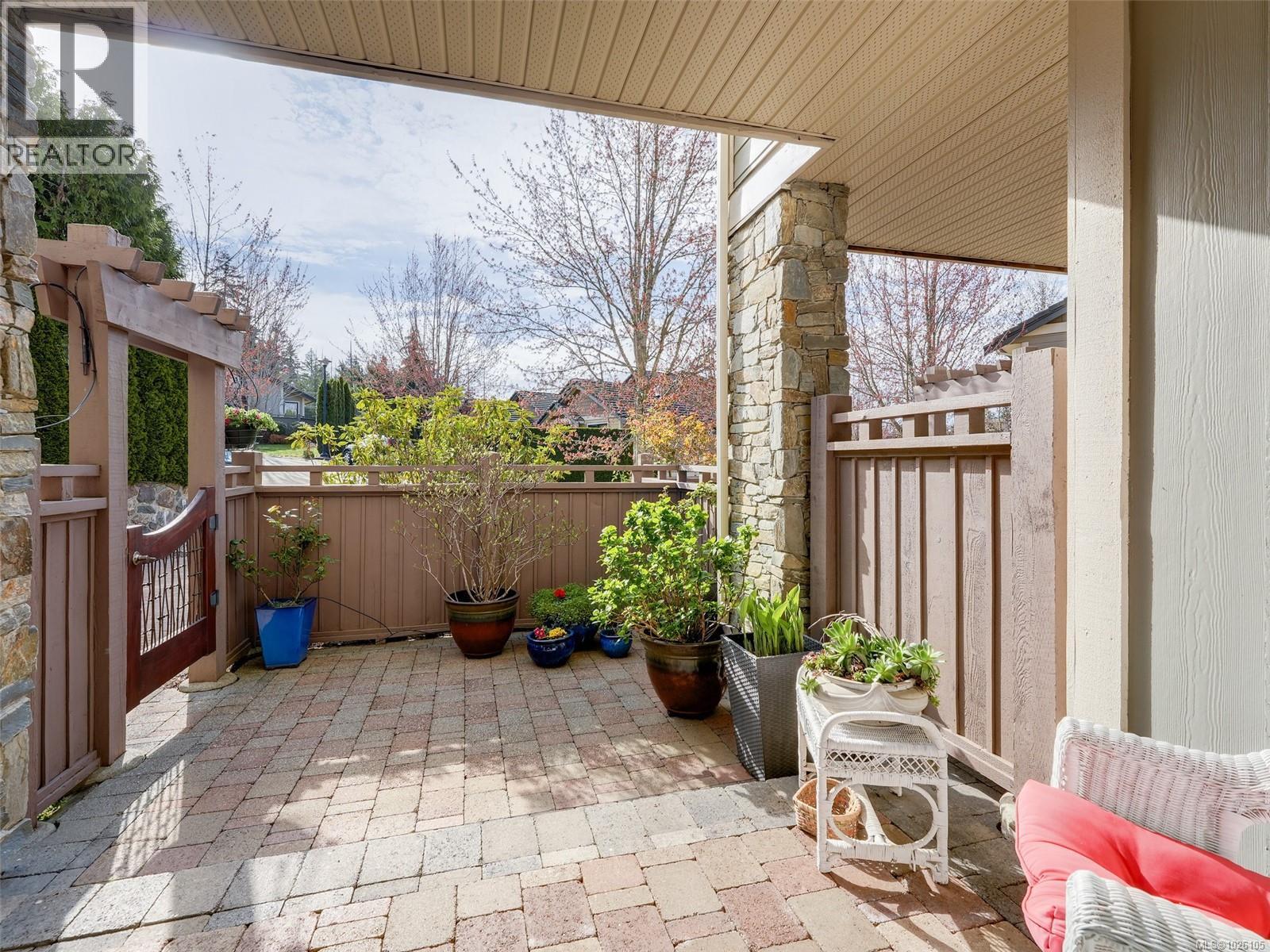 #16 630 BROOKSIDE RD - 27