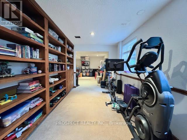 33 GIBSON LAKE DRIVE - 28