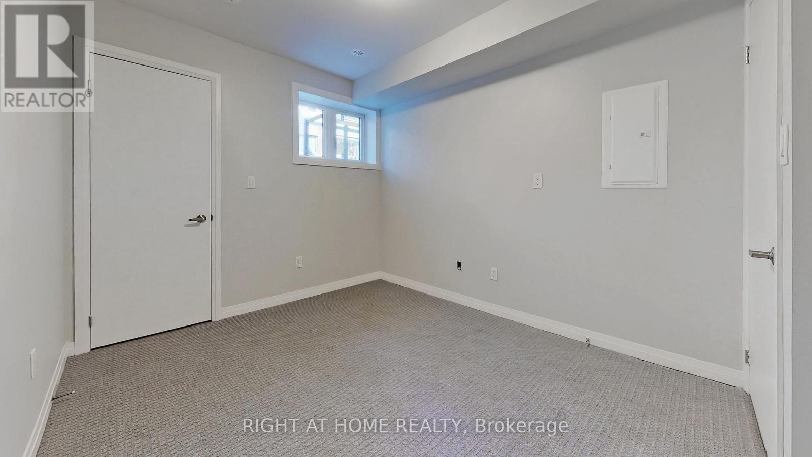 #112 1165 JOURNEYMAN LANE W - 20