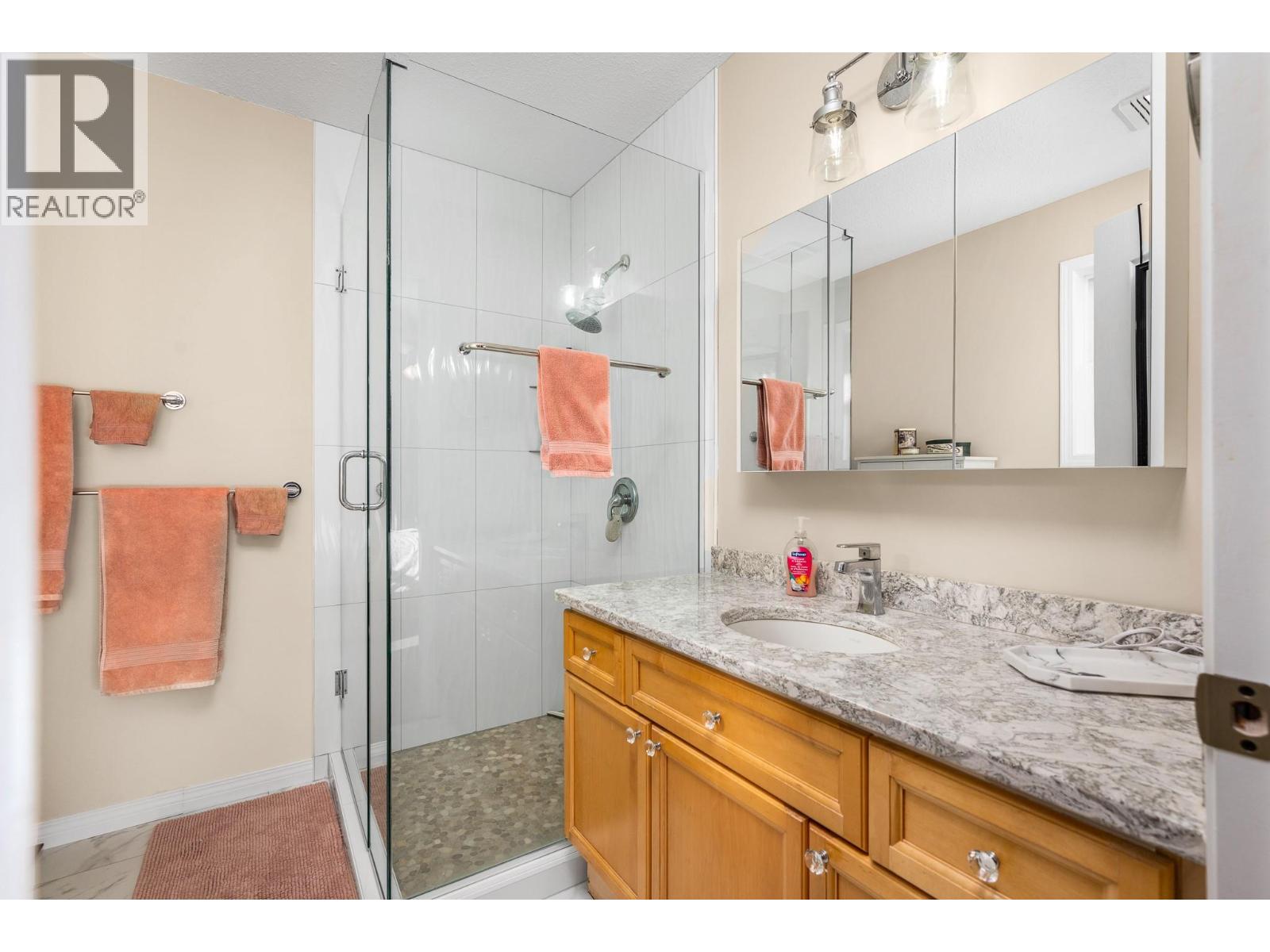 867 Mt. Grady Place, Vernon