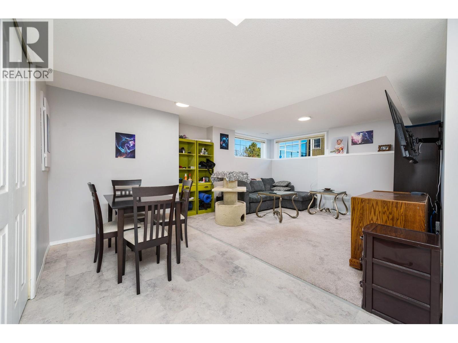 867 Mt. Grady Place, Vernon