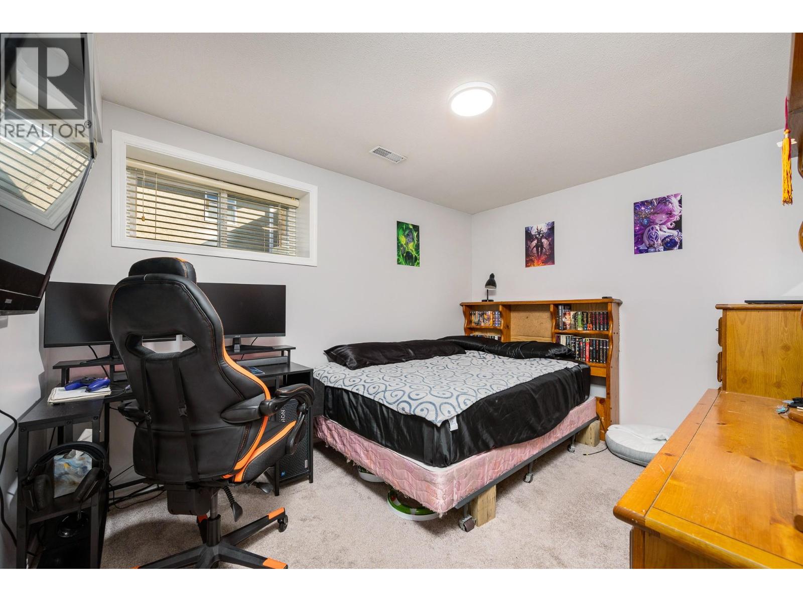 867 Mt. Grady Place, Vernon