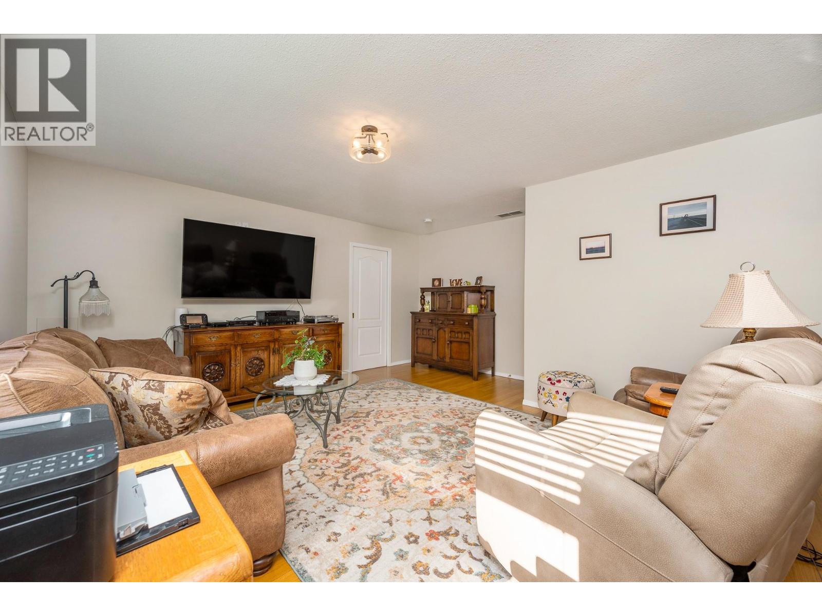 867 Mt. Grady Place, Vernon