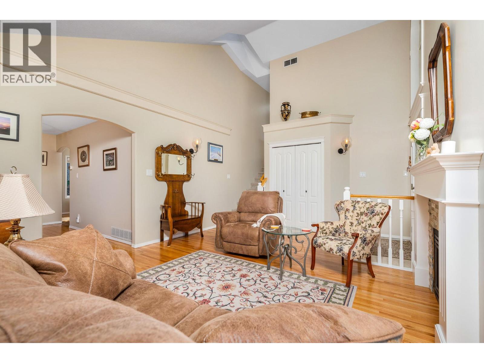 867 Mt. Grady Place, Vernon