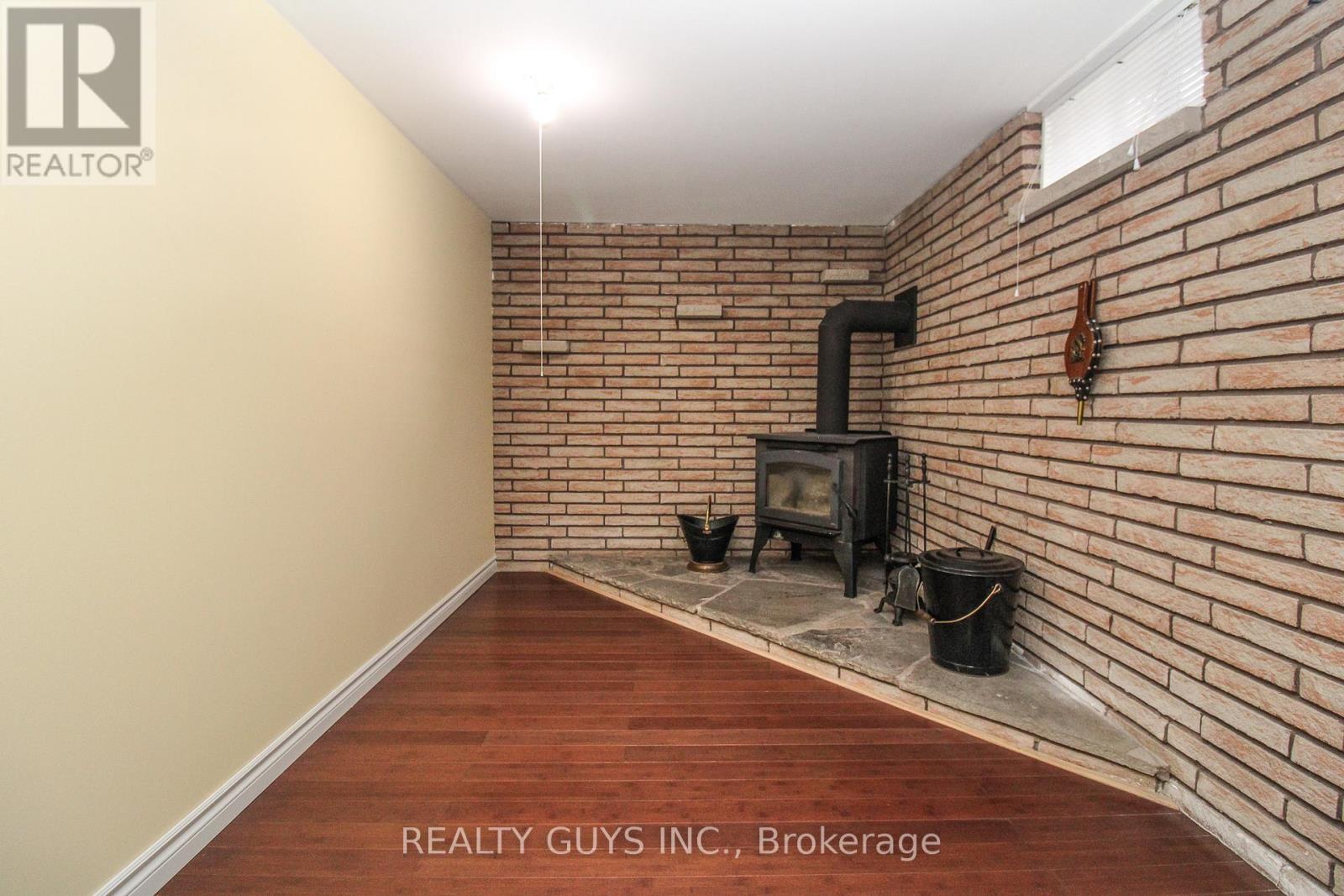 734 CRAWFORD PLACE - 39