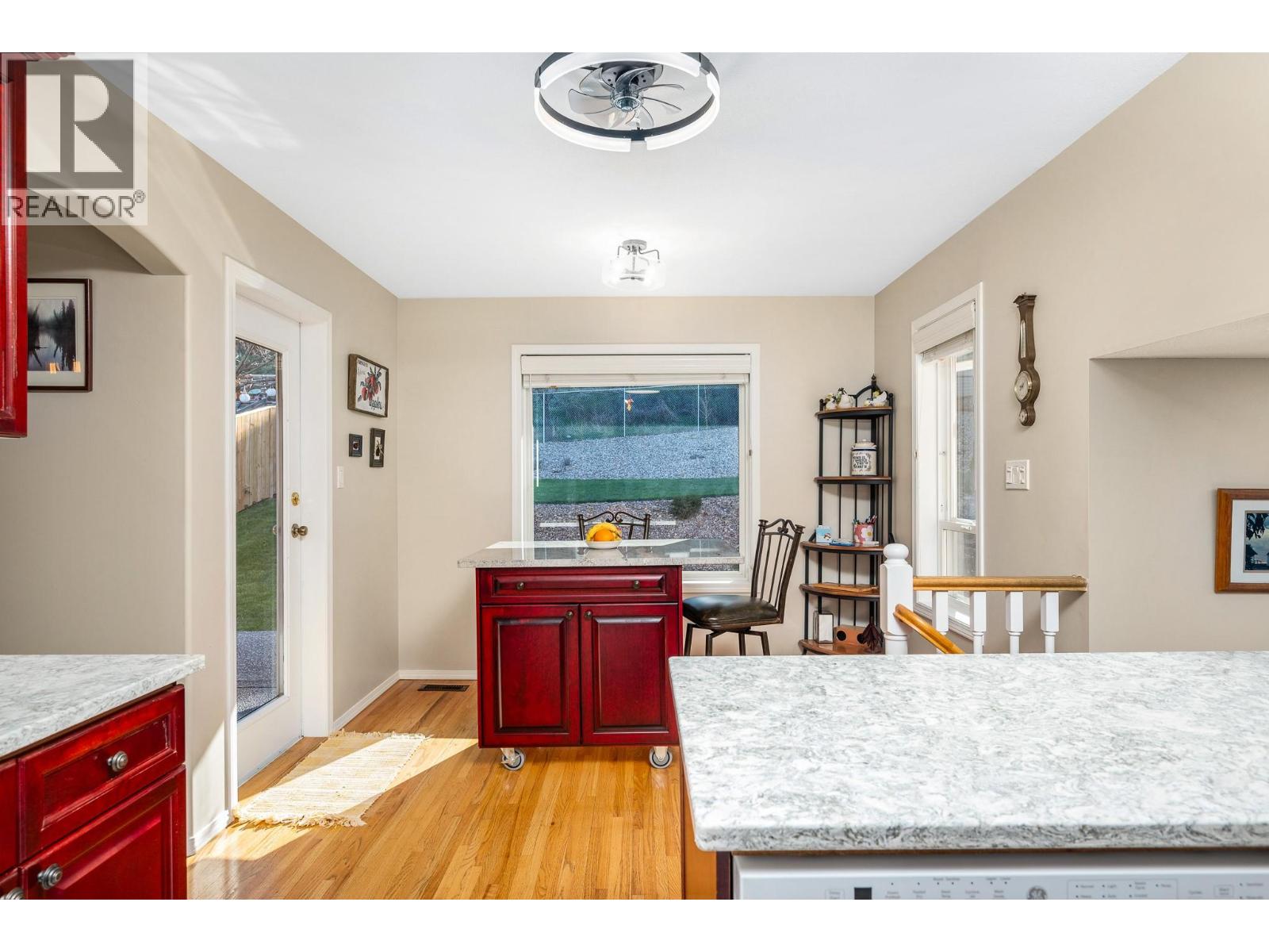 867 Mt. Grady Place, Vernon