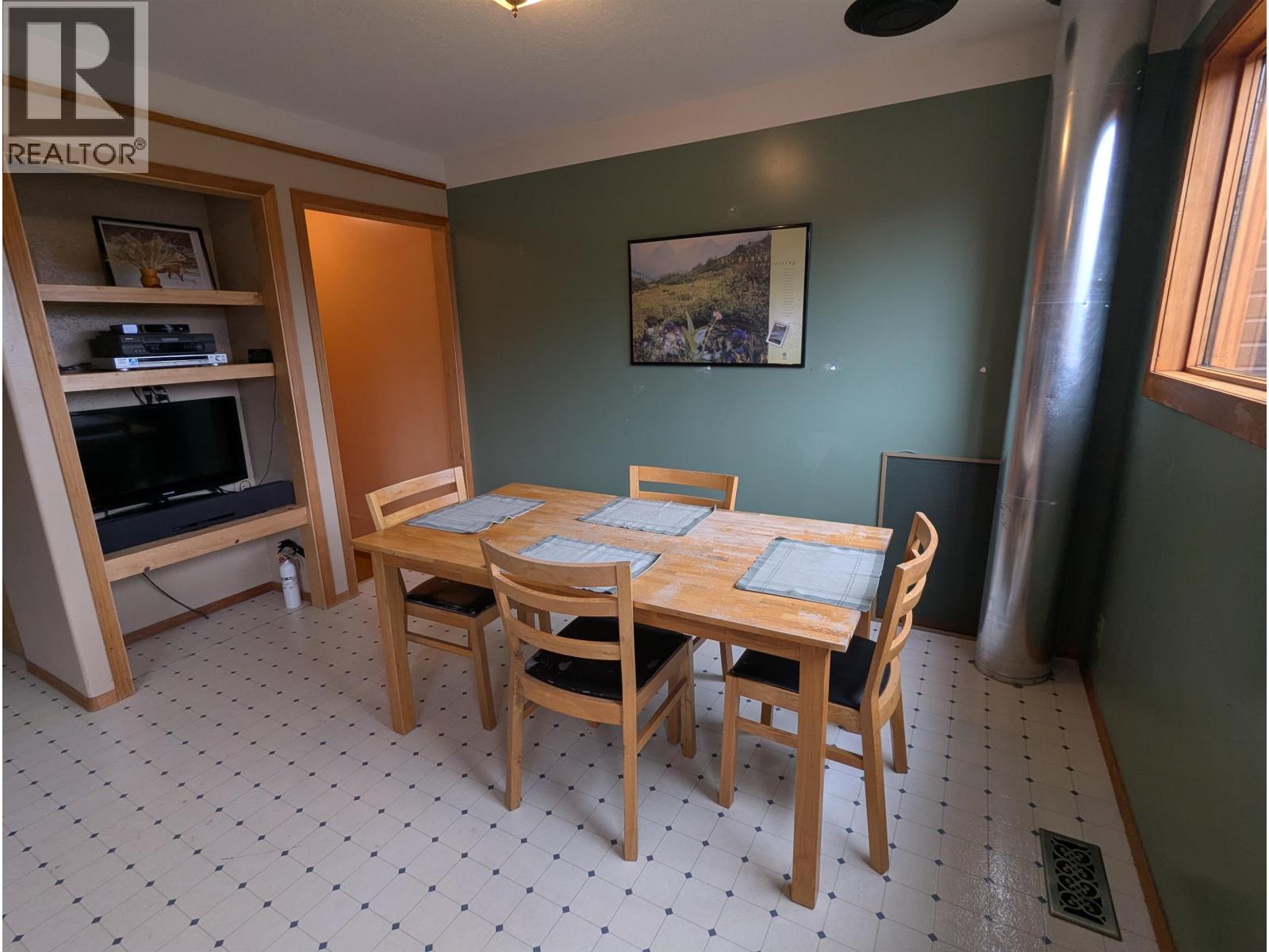 8516 BLUFF Road, Telkwa