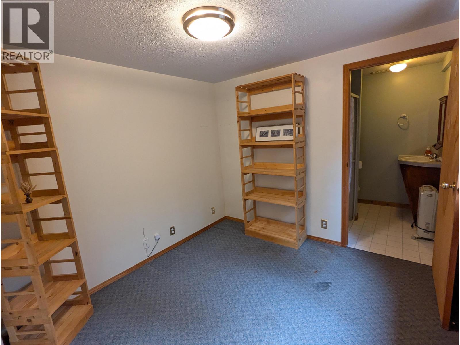 8516 BLUFF Road, Telkwa