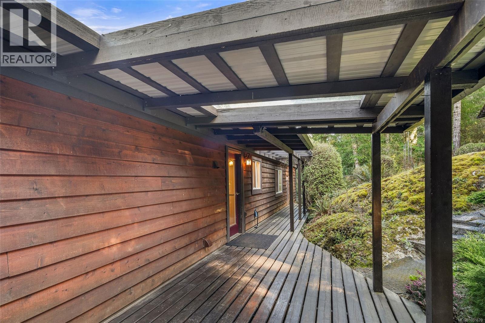  6255 East Sooke Road, Sooke