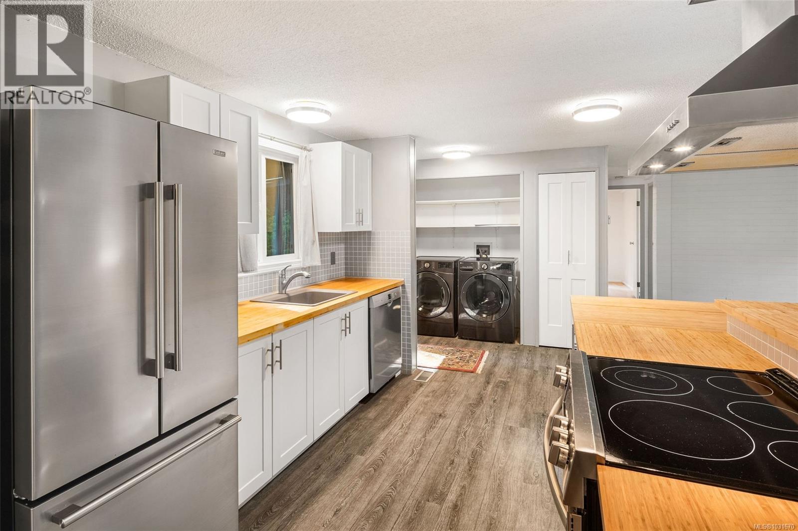  6255 East Sooke Road, Sooke