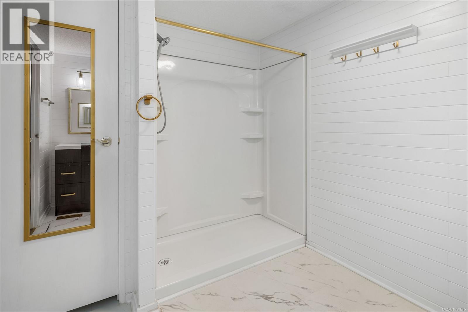  6255 East Sooke Road, Sooke