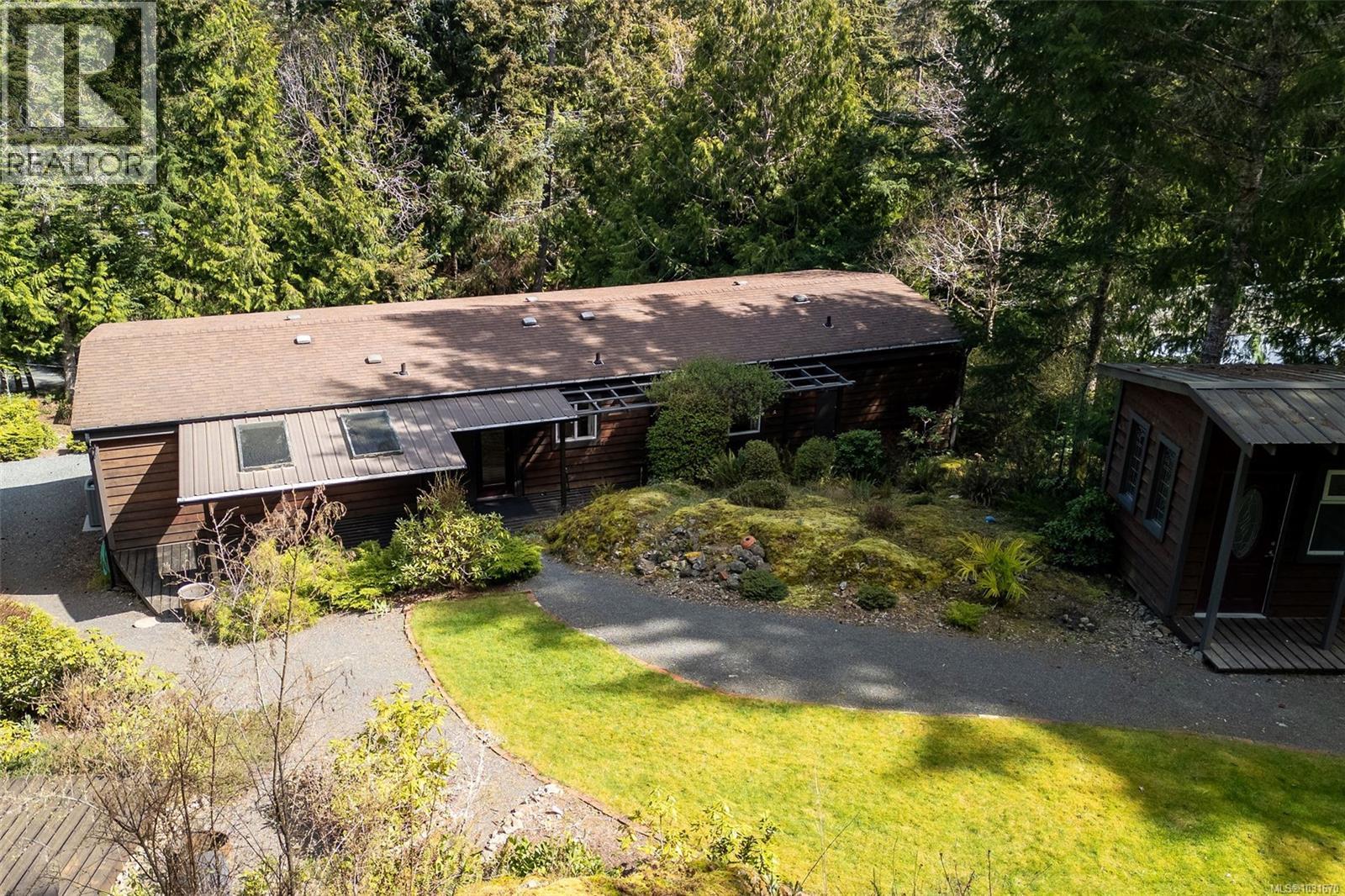  6255 East Sooke Road, Sooke