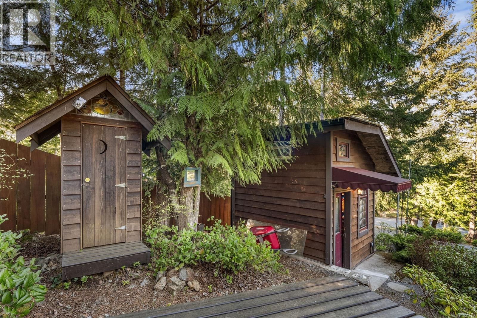  6255 East Sooke Road, Sooke