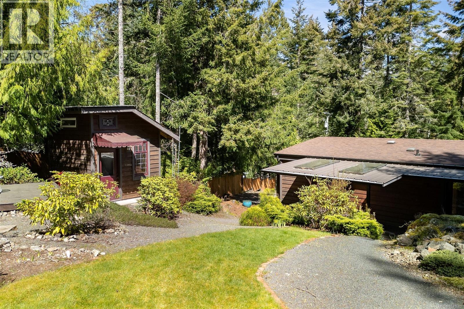  6255 East Sooke Road, Sooke