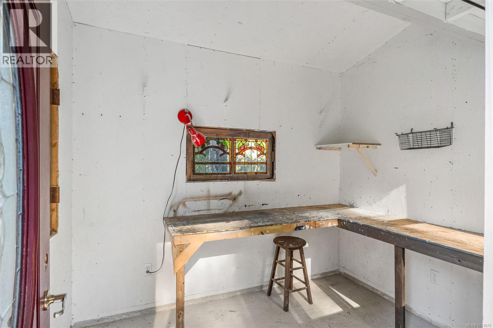  6255 East Sooke Road, Sooke