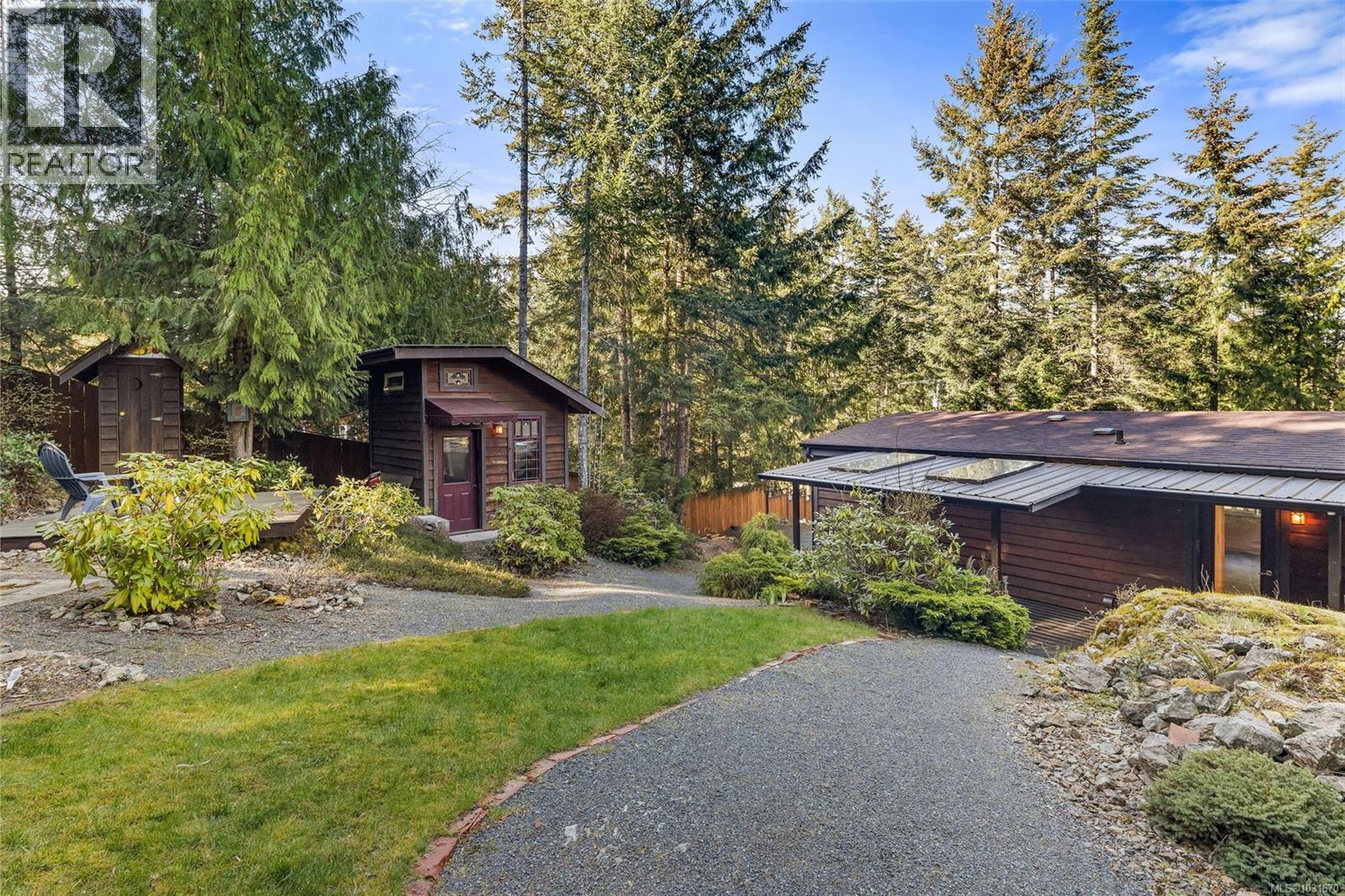  6255 East Sooke Road, Sooke