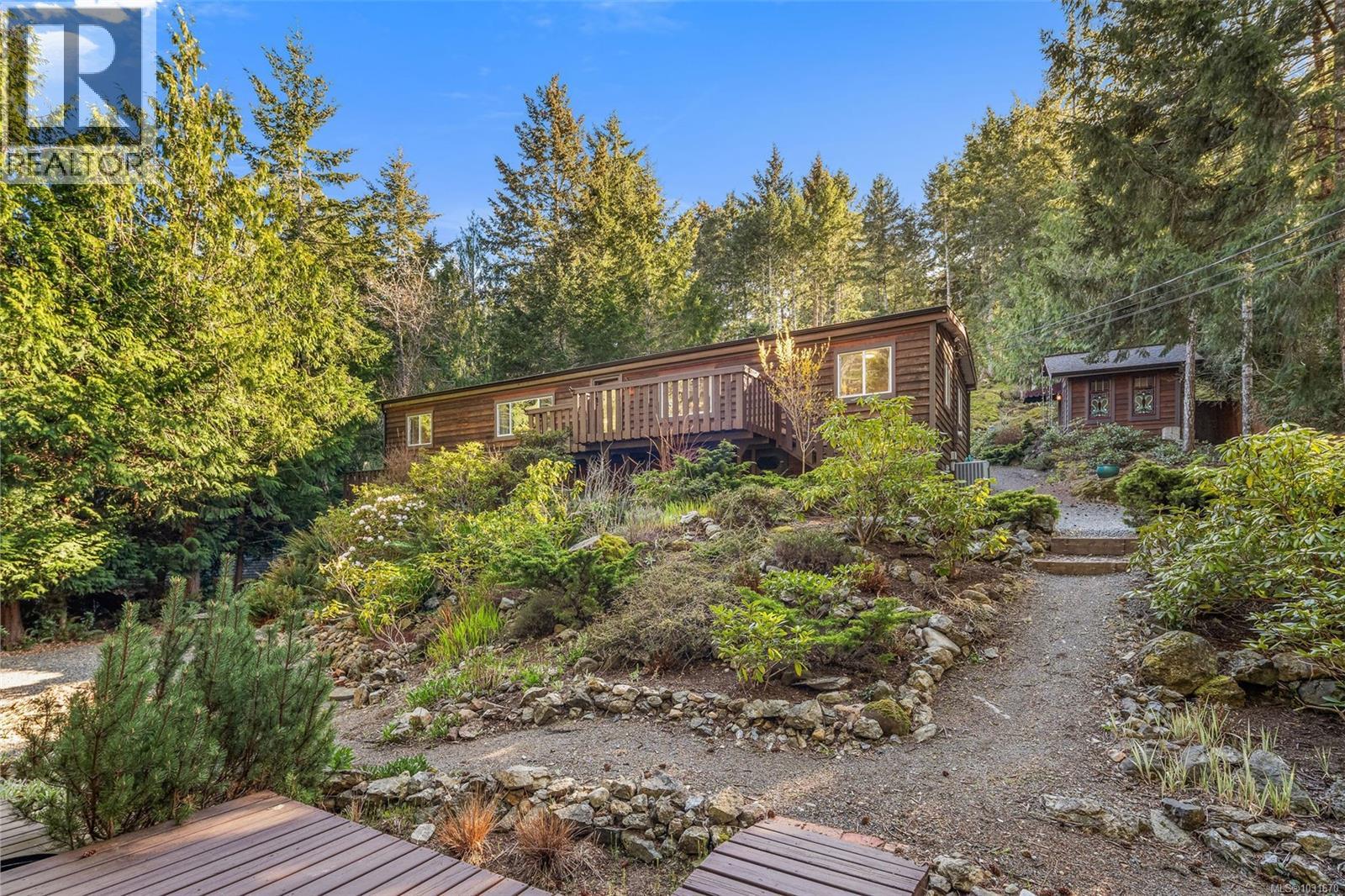 6255 East Sooke Road, Sooke