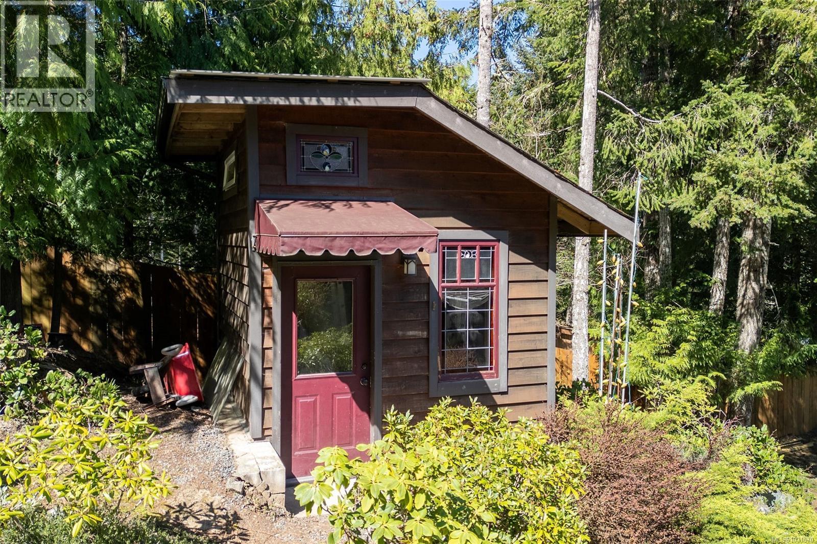  6255 East Sooke Road, Sooke