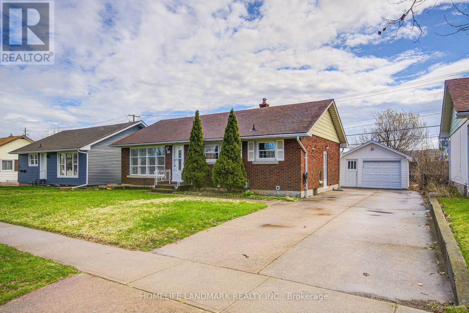 95 JACOBSON AVENUE - 3