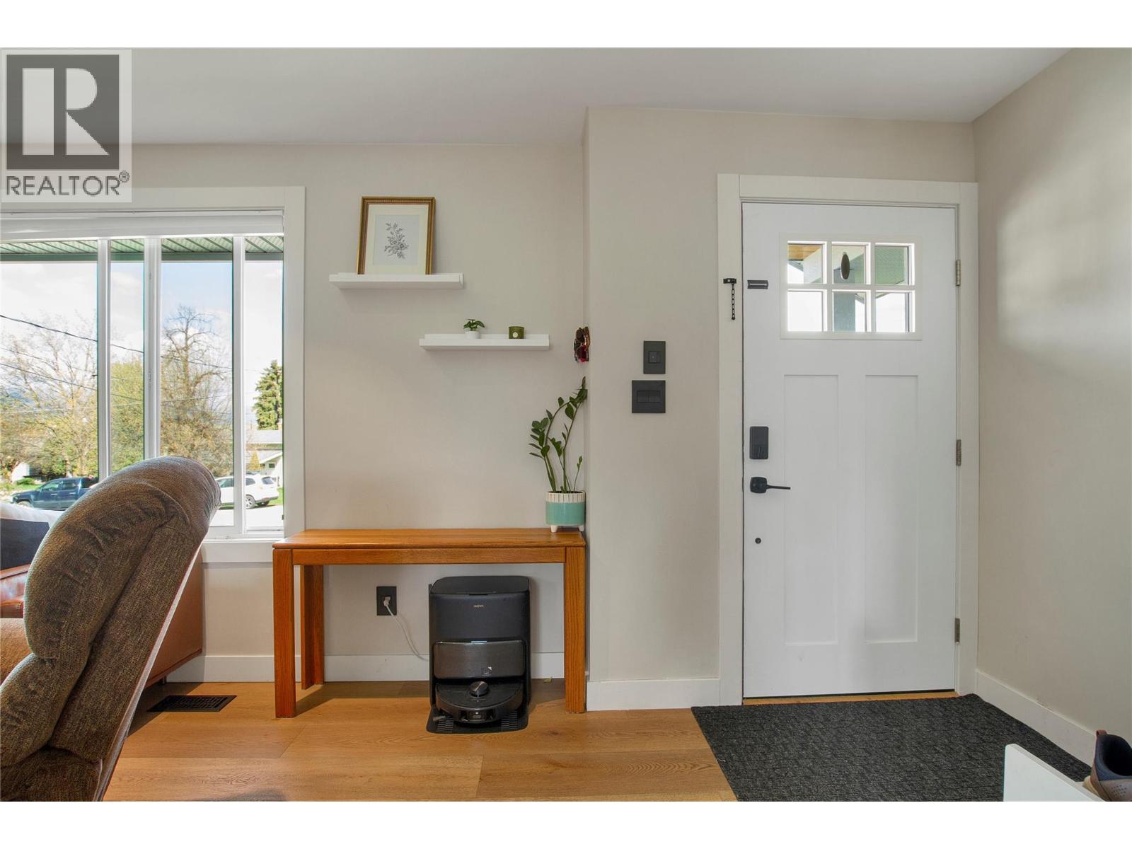 5309 Spalding Road, Vernon