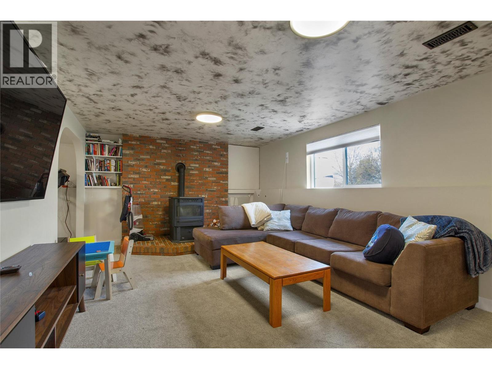 5309 Spalding Road, Vernon