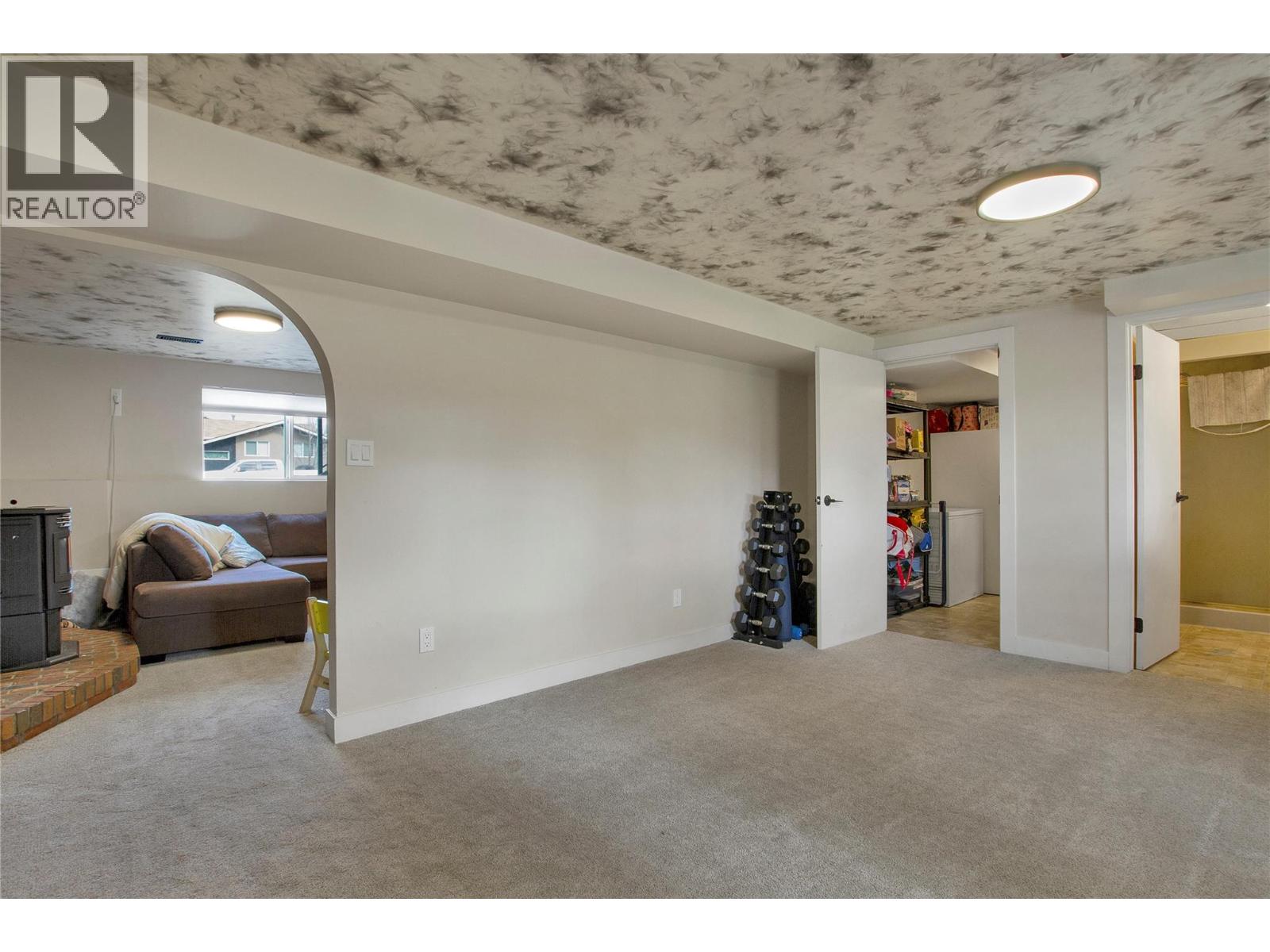 5309 Spalding Road, Vernon