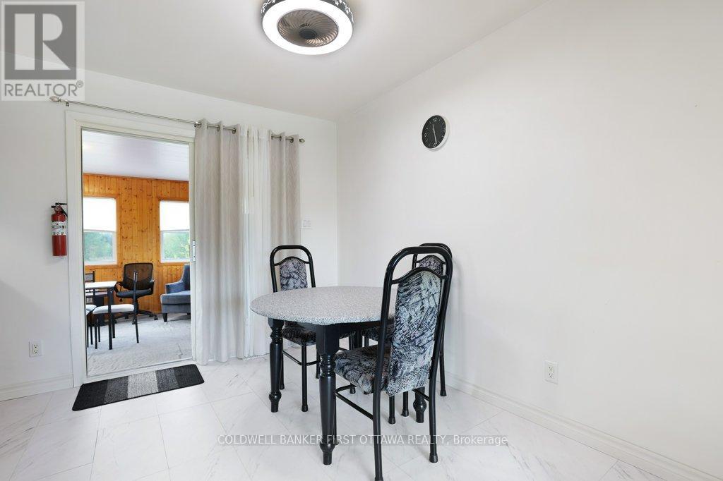 1181 HOLBROOK ROAD - 11