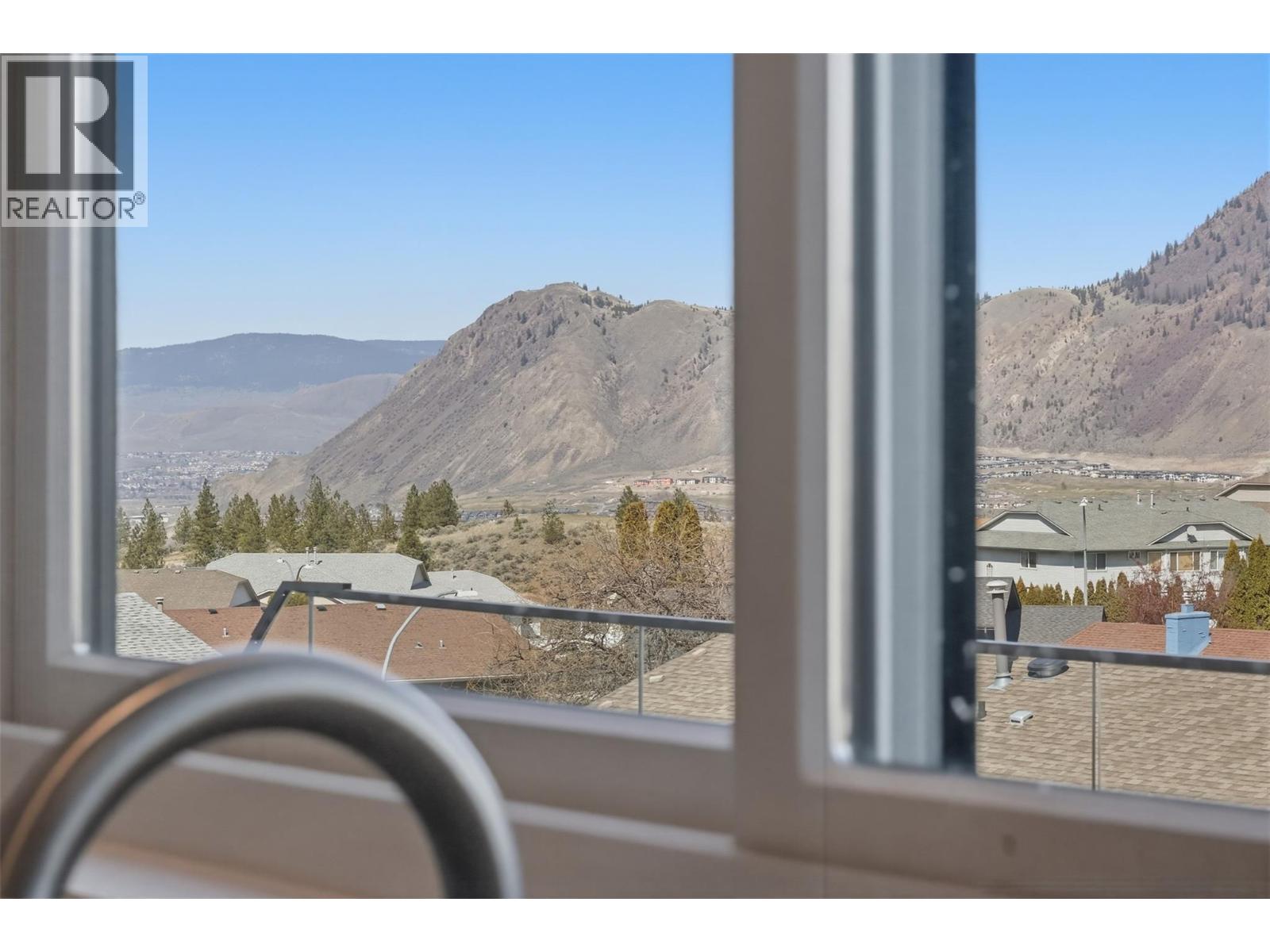 2266 OMINECA DRIVE - 18