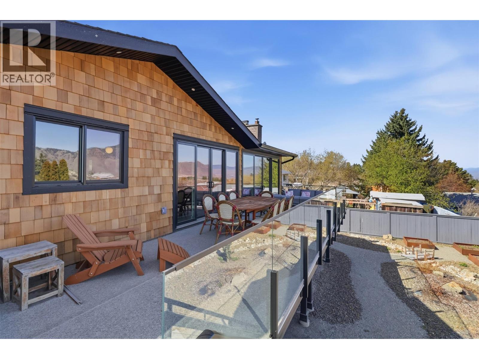 2266 OMINECA DRIVE - 28