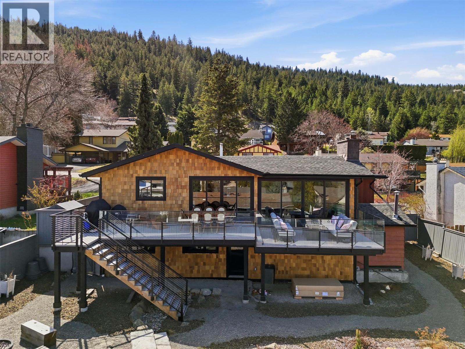 2266 Omineca Drive - 56