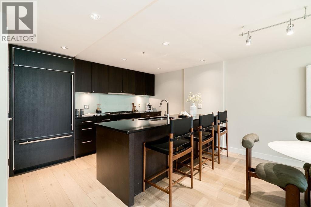 1471 HOWE STREET, Vancouver