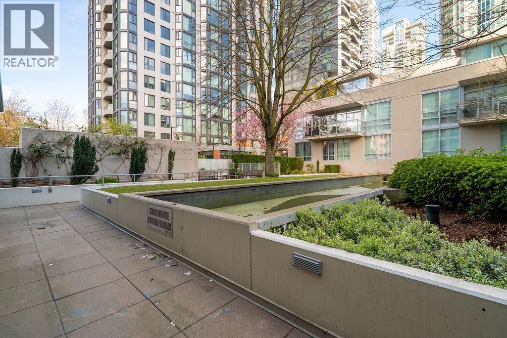 1471 HOWE STREET, Vancouver