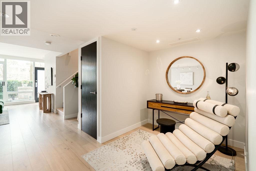 1471 HOWE STREET, Vancouver